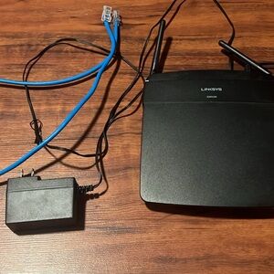 Linksys EA6100 Router & Cable for wireless internet